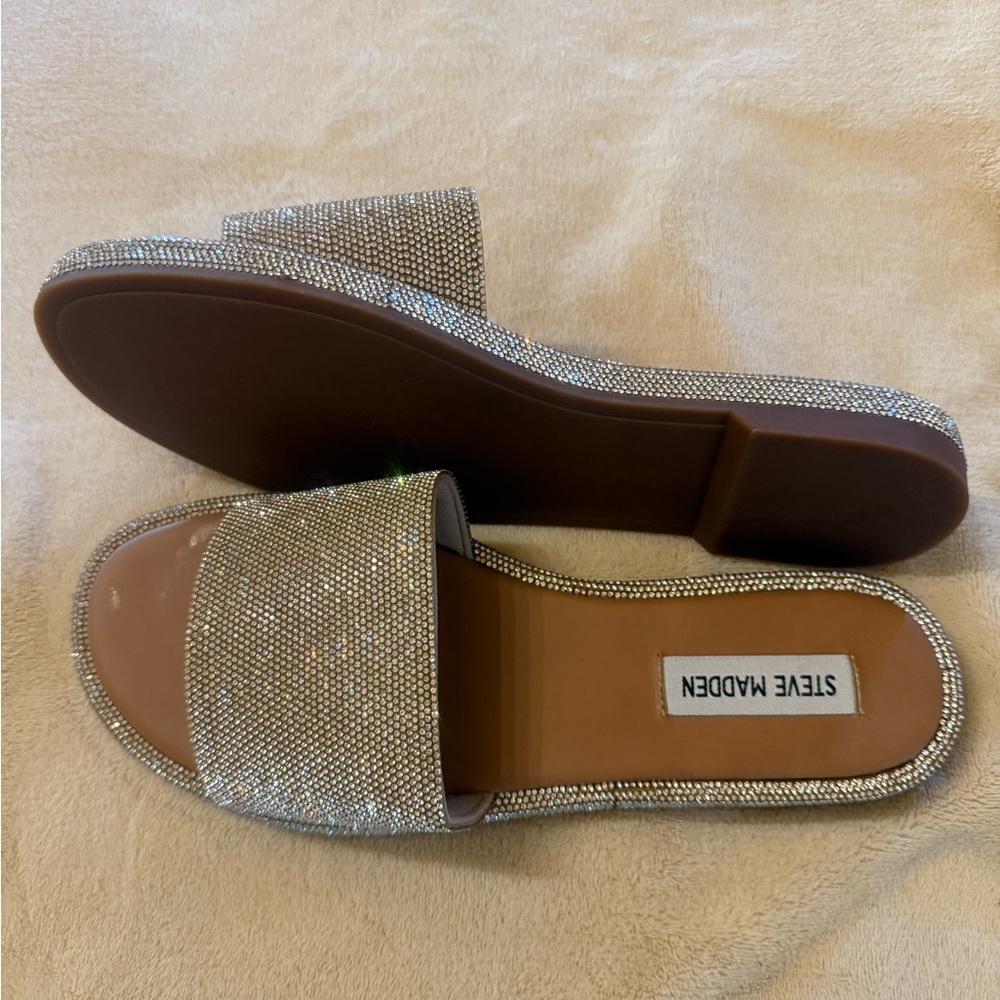 Steve Madden Achieve Rhinestone Glittering Silver Slide Sandals - Picture 5 of 10